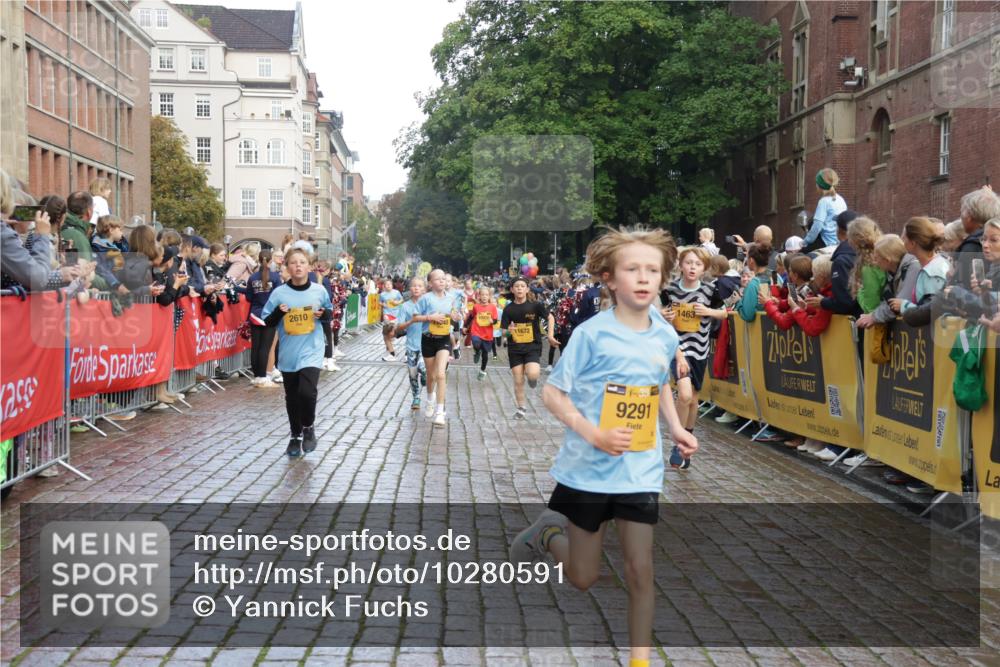 13.09.2026 - Kiel Lauf Yannick Fuchs http://msf.ph/oto/10280591 13.09.2026 08:53:56 Ziel 120, 193, 258, 262, 1244, 1529, 1823, 2122, 2141, 2324, 3234, 4607, 4791, 4956, 5432, 5586, 6267, 6628, 6733, 7341, 7815, 8006, 8332, 9266, 10726, 12511, 12663, 12711, 12829, 347, 888, 1149, 1159, 1332, 2016, 2447, 2570, 2614, 2743, 3210, 3328, 4291, 5120, 5177, 5284, 5344, 5455, 6004, 6702, 6846, 6894, 6979, 7240, 7635, 8024, 8525, 8671, 8857, 8947, 8968, 9410, 9816, 10122, 10997, 11170, 11185, 11455, 11593, 11830, 12168, 12511, 12548, 12828, 488, 1463, 2610, 4059, 7875 meine-sportfotos.de