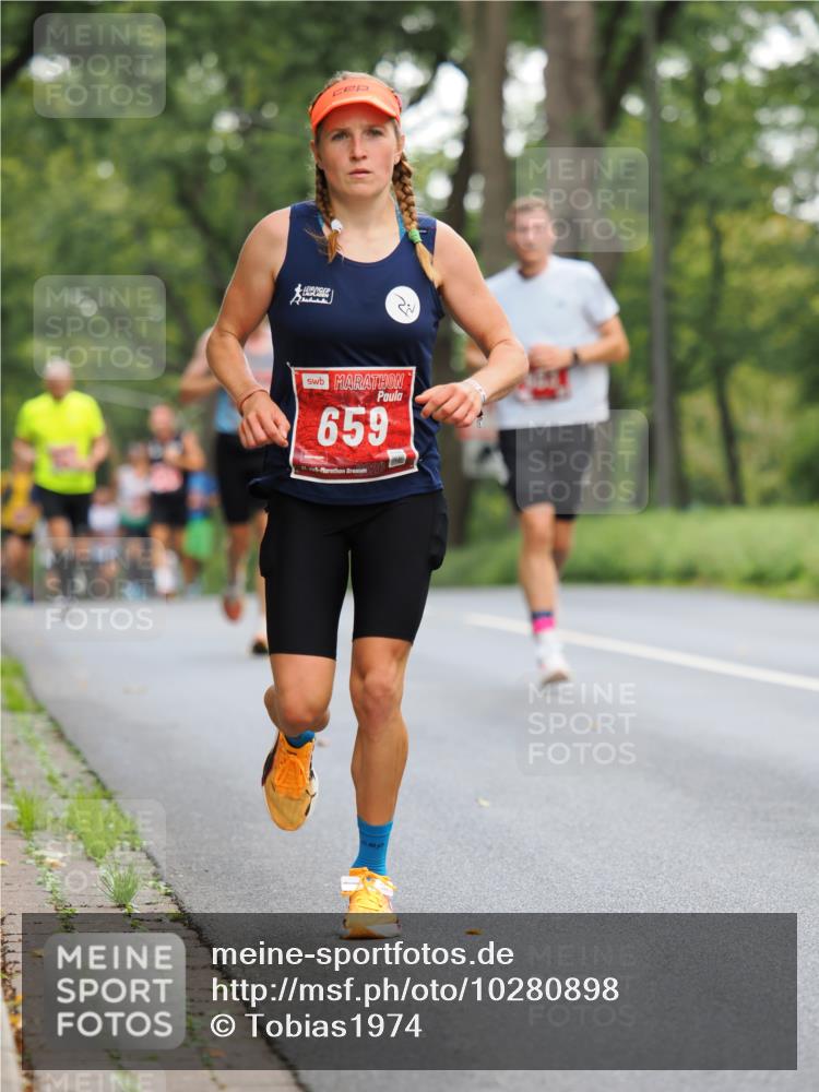 13.09.2026 - 21. swb-Marathon Bremen TobiasT http://msf.ph/oto/10280898 13.09.2026 11:39:29 Laufen 659, 21, 126 meine-sportfotos.de