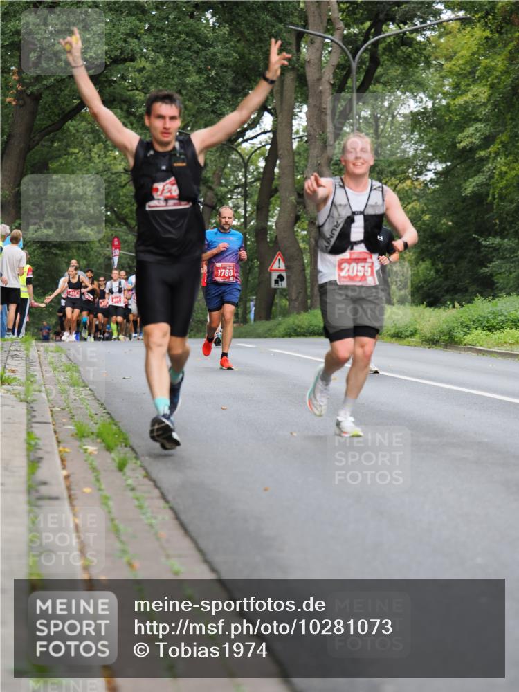 13.09.2026 - 21. swb-Marathon Bremen TobiasT http://msf.ph/oto/10281073 13.09.2026 11:40:32 Laufen 1780, 2055 meine-sportfotos.de