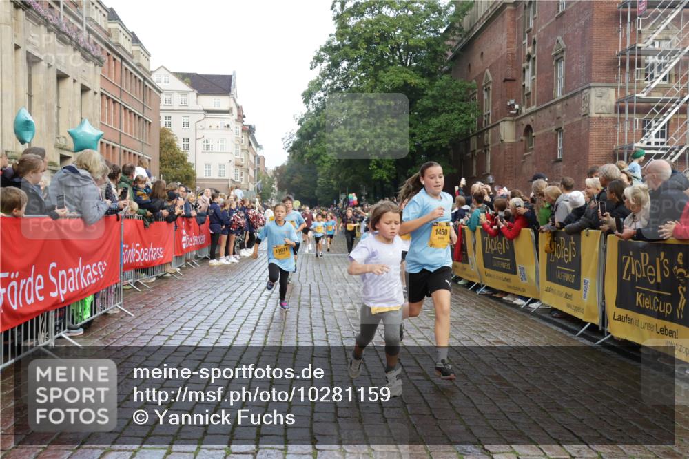 13.09.2026 - Kiel Lauf Yannick Fuchs http://msf.ph/oto/10281159 13.09.2026 08:54:46 Ziel 159, 561, 820, 1701, 2139, 2542, 2754, 2770, 3457, 4227, 5454, 6574, 6737, 7877, 8670, 8850, 9045, 9533, 10279, 10447, 10488, 11133, 11263, 11330, 11433, 11464, 11470, 12654, 241, 1218, 1463, 2542, 2610, 2742, 3211, 3896, 3936, 4059, 4419, 4494, 4731, 5041, 5462, 5693, 6030, 6134, 6214, 6618, 6740, 6945, 7055, 7774, 8110, 8111, 8545, 9291, 9447, 9698, 9714, 10920, 10937, 11468, 11656, 11672, 11840, 471, 495, 744, 889, 1450, 2699, 2773, 4069, 4348, 6607 meine-sportfotos.de