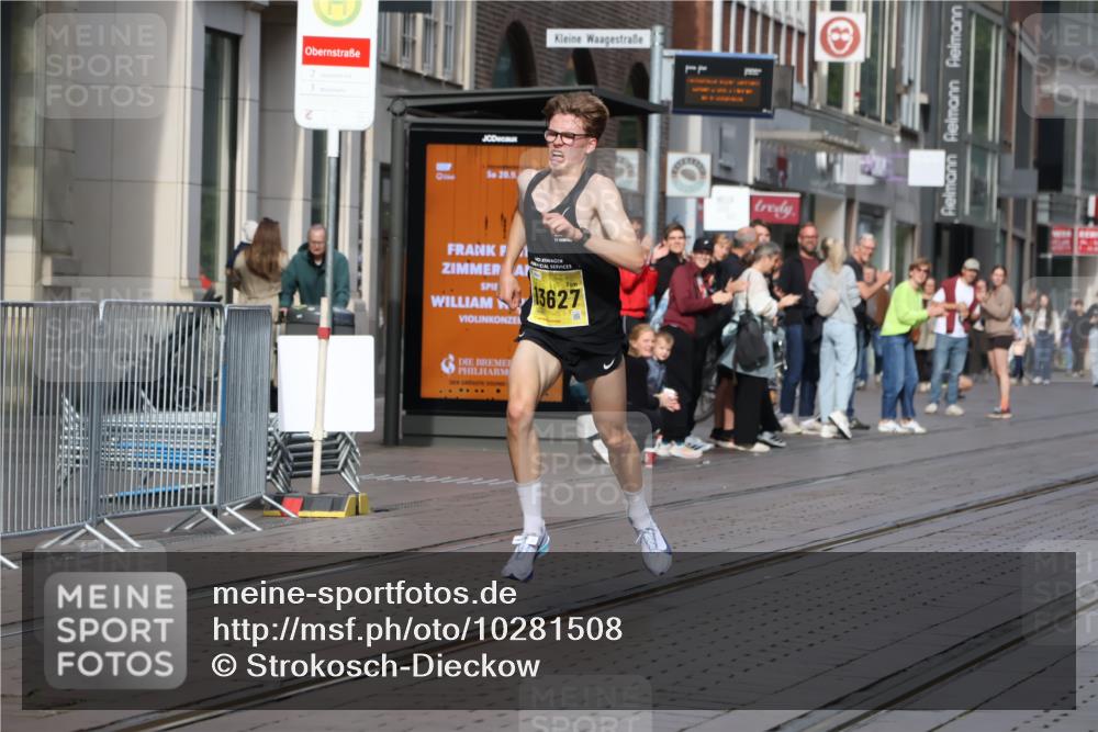 13.09.2026 - 21. swb-Marathon Bremen Strokosch-Dieckow http://msf.ph/oto/10281508 13.09.2026 10:27:03 Ziel 13502, 13627 meine-sportfotos.de