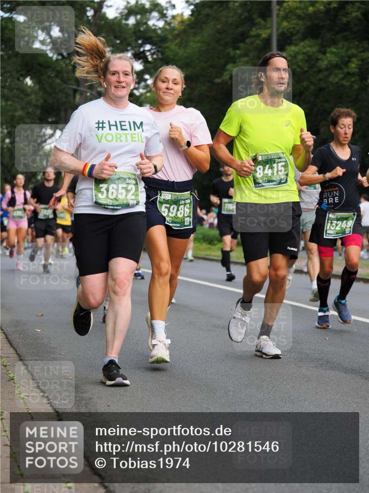 13.09.2026 - 21. swb-Marathon Bremen TobiasT http://msf.ph/oto/10281546 13.09.2026 11:55:48 Laufen 3652, 5986, 7164, 8415, 13249 meine-sportfotos.de