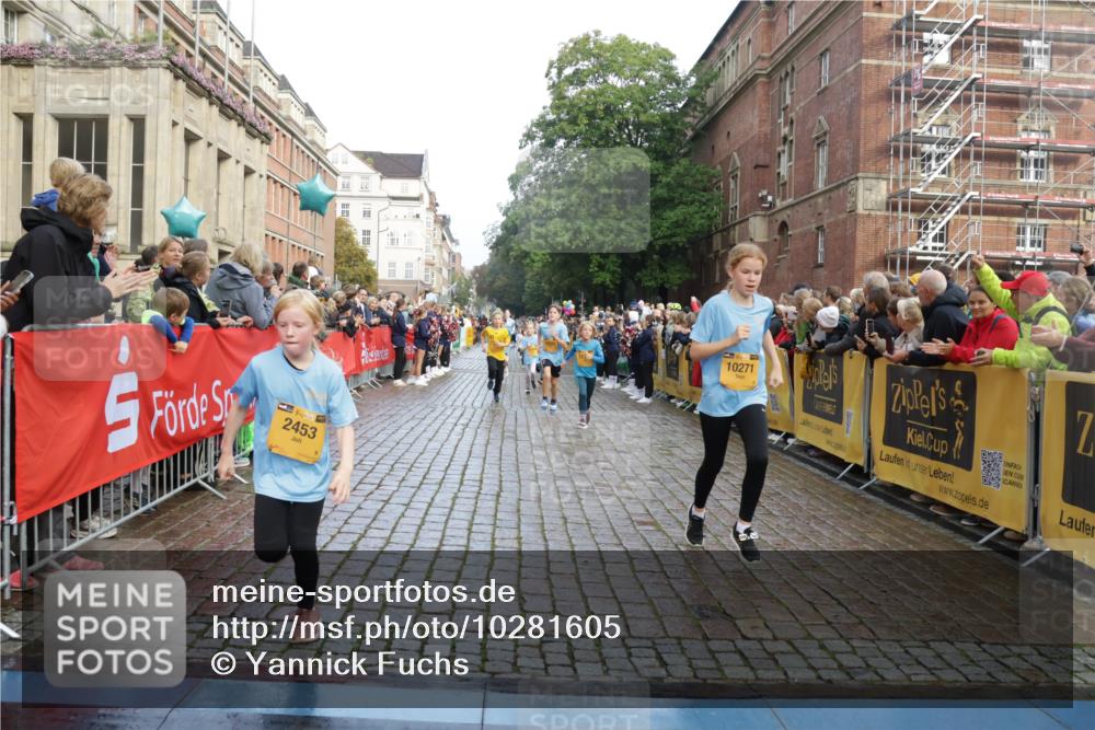 13.09.2026 - Kiel Lauf Yannick Fuchs http://msf.ph/oto/10281605 13.09.2026 08:55:21 Ziel 114, 589, 1106, 1109, 1297, 1489, 2023, 2026, 2272, 2932, 3218, 3356, 3693, 4359, 4760, 4761, 4966, 5225, 5860, 6206, 6268, 7072, 7222, 7907, 8027, 8546, 9216, 10222, 10604, 10716, 11400, 11469, 12219, 471, 495, 561, 744, 820, 889, 1450, 1768, 2699, 2770, 2773, 3219, 3863, 4069, 4227, 4348, 4828, 5212, 5454, 6206, 6570, 6607, 7917, 9163, 10279, 10447, 10817, 10822, 11071, 11133, 11235, 11330, 11464, 11470, 11573, 11780, 12349, 12654, 329, 1952, 2453, 561, 820 meine-sportfotos.de
