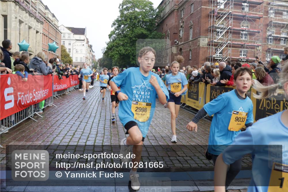 13.09.2026 - Kiel Lauf Yannick Fuchs http://msf.ph/oto/10281665 13.09.2026 08:55:26 Ziel 114, 329, 589, 1106, 1109, 1297, 1489, 1952, 2023, 2026, 2272, 2642, 2932, 3356, 3693, 4359, 4760, 4761, 4966, 5225, 5932, 6268, 7072, 7207, 7222, 7601, 7852, 7907, 8027, 9344, 10222, 10604, 11400, 11469, 12219, 12530, 471, 495, 744, 889, 1450, 1768, 2699, 2773, 3218, 3219, 3863, 4069, 4348, 4828, 5212, 5860, 6206, 6570, 6607, 7222, 7917, 8546, 9163, 9216, 10604, 10716, 10817, 10822, 11071, 11235, 11330, 11470, 11573, 11780, 12349, 277, 1150, 1160, 1310, 2453, 561, 820 meine-sportfotos.de