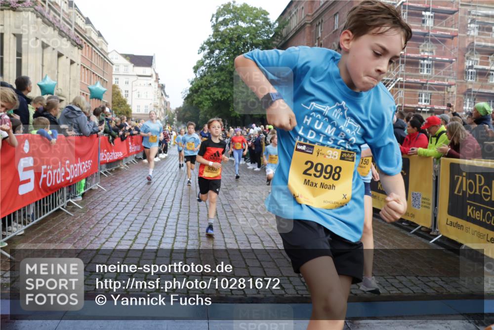 13.09.2026 - Kiel Lauf Yannick Fuchs http://msf.ph/oto/10281672 13.09.2026 08:55:27 Ziel 114, 329, 589, 1106, 1109, 1297, 1489, 1952, 2023, 2026, 2272, 2344, 2642, 2932, 3356, 3693, 4359, 4760, 4761, 4966, 5225, 5932, 6268, 7072, 7207, 7601, 7852, 7907, 8027, 9344, 10222, 11400, 11469, 12219, 12530, 114, 471, 495, 744, 889, 1450, 1489, 1768, 2699, 2773, 3218, 3219, 3863, 4069, 4348, 4828, 5212, 5860, 6206, 6570, 6607, 7222, 7917, 8546, 9163, 9216, 10604, 10716, 10817, 10822, 11071, 11235, 11400, 11573, 11780, 12349, 277, 1150, 1160, 1310, 2453, 561, 820 meine-sportfotos.de