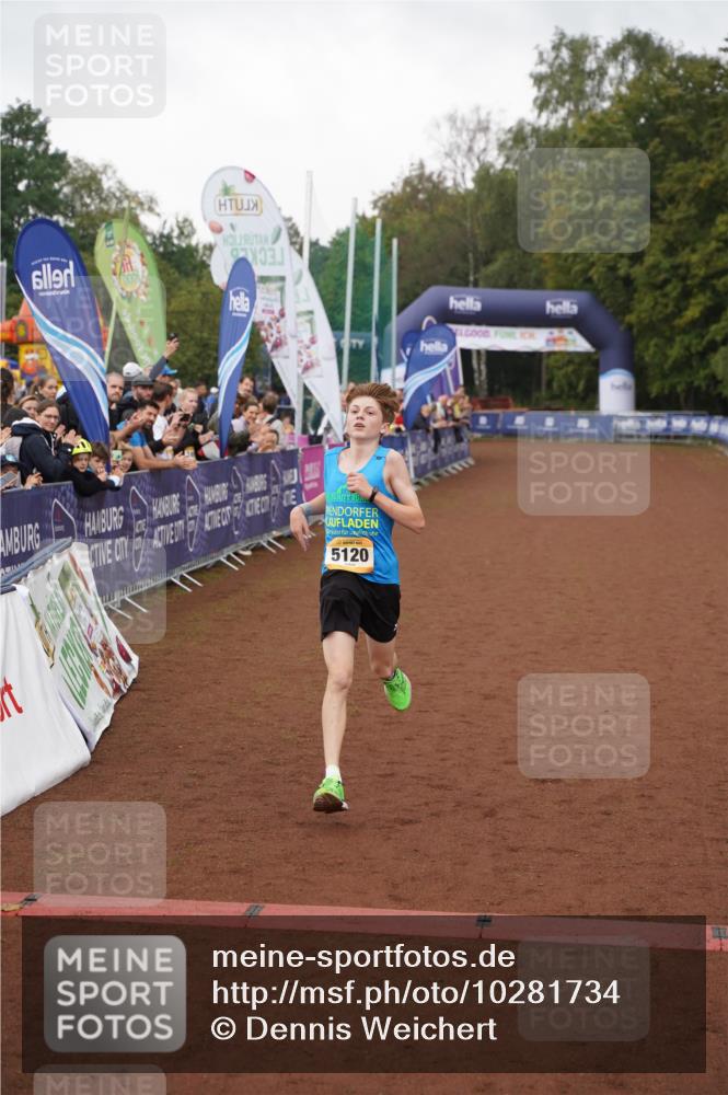 13.09.2026 - Airport Race Dennis Weichert http://msf.ph/oto/10281734 13.09.2026 10:18:09 Ziel  meine-sportfotos.de