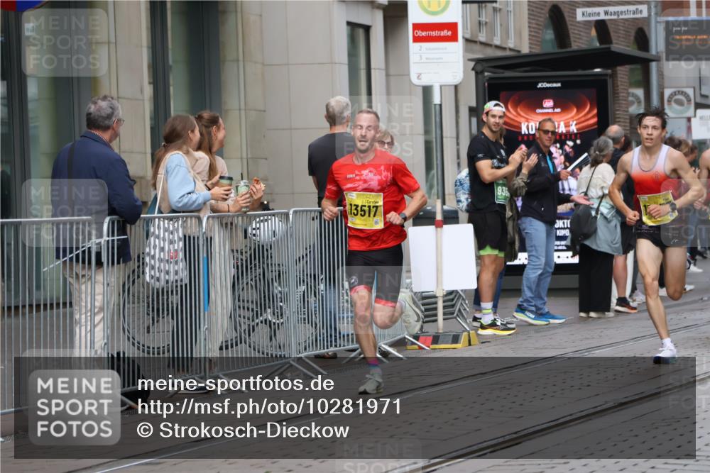 13.09.2026 - 21. swb-Marathon Bremen Strokosch-Dieckow http://msf.ph/oto/10281971 13.09.2026 10:29:23 Ziel 11234, 13510, 13579, 13623, 10597, 13517, 13542, 13557, 13604 meine-sportfotos.de