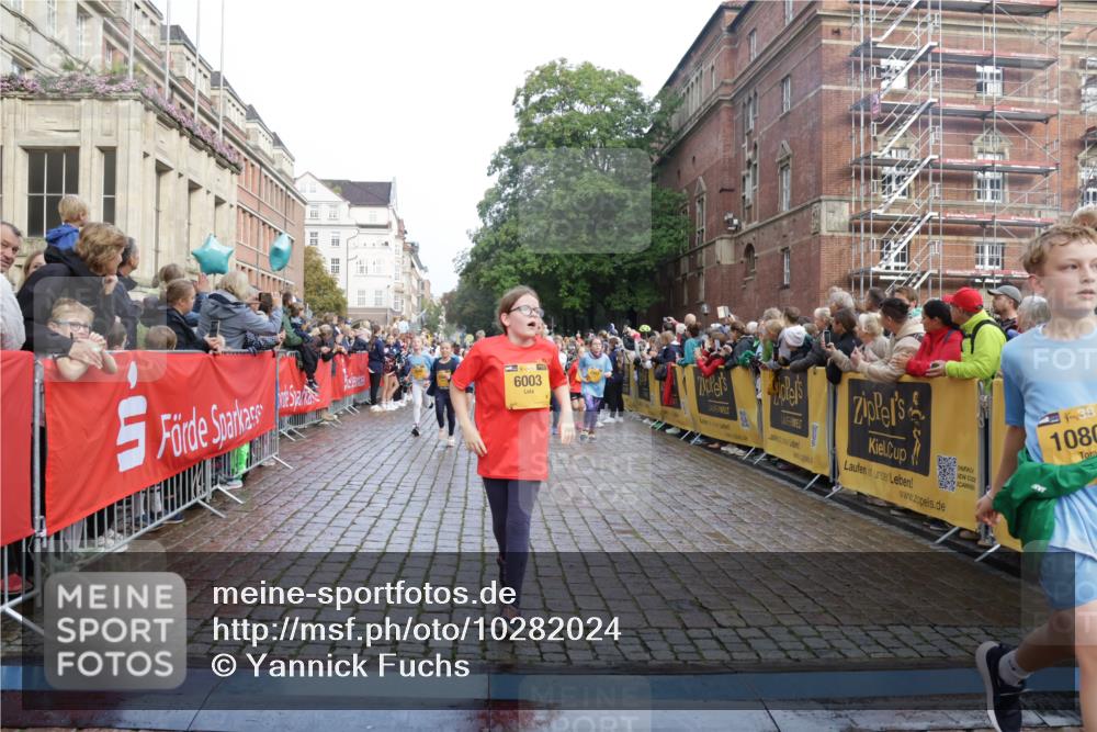13.09.2026 - Kiel Lauf Yannick Fuchs http://msf.ph/oto/10282024 13.09.2026 08:55:57 Ziel 234, 547, 645, 1249, 1581, 2711, 3358, 3409, 3454, 4545, 4682, 4755, 5259, 5289, 5297, 5547, 5781, 5876, 6290, 7816, 8527, 8619, 8960, 9792, 9930, 9935, 10188, 10934, 11376, 12557, 277, 329, 589, 1106, 1150, 1160, 1310, 1712, 1952, 2023, 2026, 2272, 2344, 2453, 2642, 2932, 2998, 3253, 4122, 4359, 4545, 4682, 4760, 4761, 4966, 5932, 6268, 6290, 7207, 7601, 7748, 7852, 7907, 7929, 8027, 9033, 9302, 9344, 10227, 10271, 10818, 11439, 11469, 11657, 12219, 12712, 74, 76, 669, 114 meine-sportfotos.de