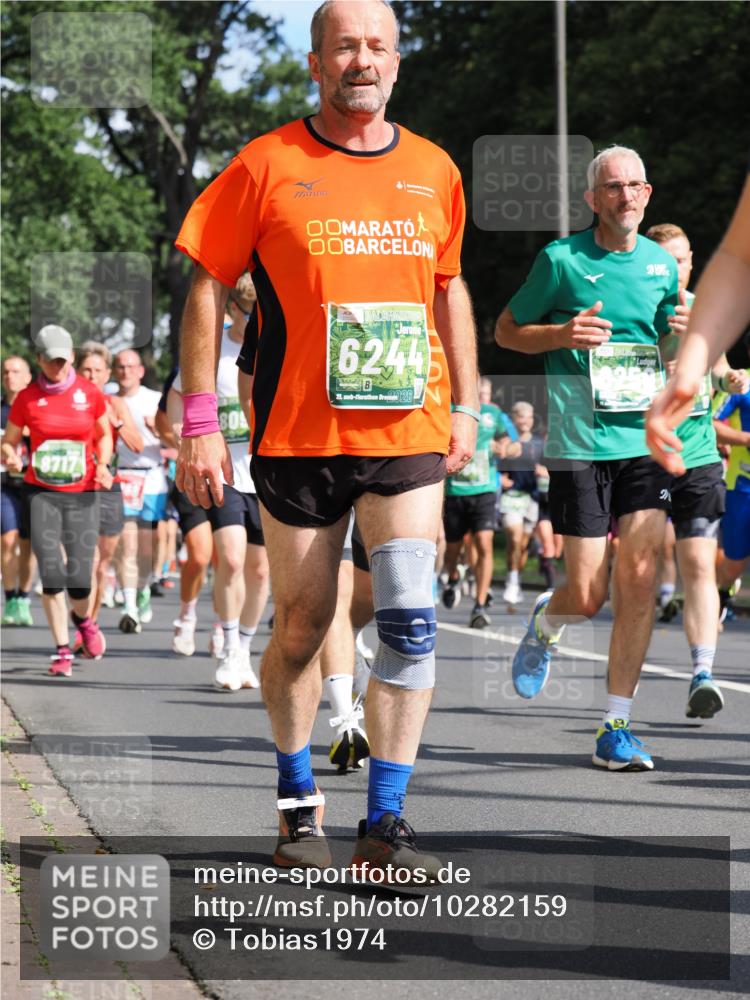 13.09.2026 - 21. swb-Marathon Bremen TobiasT http://msf.ph/oto/10282159 13.09.2026 12:00:02 Laufen 8717, 6244, 21, 26 meine-sportfotos.de