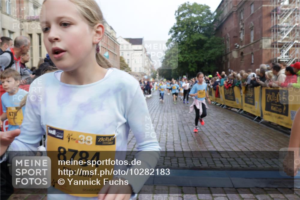 13.09.2026 - Kiel Lauf Yannick Fuchs http://msf.ph/oto/10282183 13.09.2026 08:56:08 Ziel 74, 76, 234, 669, 808, 1126, 1346, 1444, 1581, 2143, 2197, 2685, 2711, 3179, 3350, 3409, 3454, 5012, 5259, 5759, 6212, 6232, 6738, 7155, 7390, 7489, 7816, 8527, 9374, 9930, 9935, 10803, 11376, 11995, 12138, 12242, 12557, 277, 547, 645, 1150, 1160, 1249, 1310, 1712, 2453, 2711, 2998, 3253, 3358, 4122, 4545, 4682, 4755, 5289, 5297, 5547, 5781, 5876, 6290, 7748, 7929, 9033, 9302, 10227, 10271, 10818, 11439, 11657, 12712, 3750, 4023, 5545, 5823, 329, 7207, 7601, 7907, 12219 meine-sportfotos.de