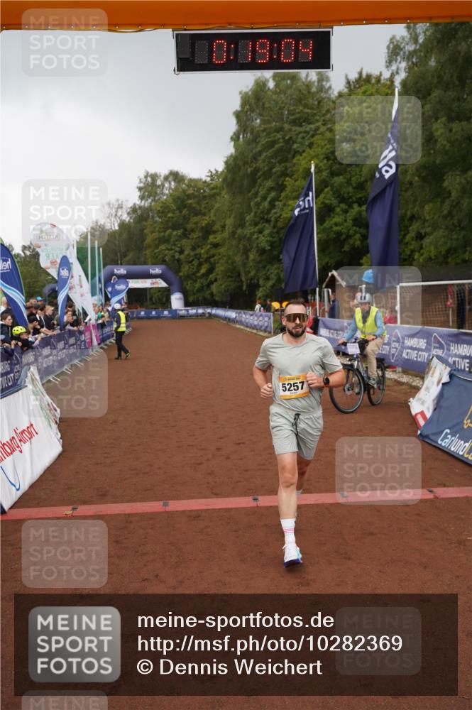 13.09.2026 - Airport Race Dennis Weichert http://msf.ph/oto/10282369 13.09.2026 10:19:38 Ziel 5257 meine-sportfotos.de