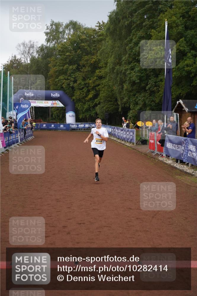 13.09.2026 - Airport Race Dennis Weichert http://msf.ph/oto/10282414 13.09.2026 10:20:43 Ziel 4119 meine-sportfotos.de