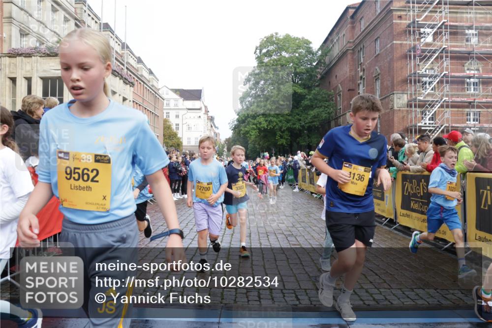 13.09.2026 - Kiel Lauf Yannick Fuchs http://msf.ph/oto/10282534 13.09.2026 08:56:27 Ziel 407, 470, 582, 758, 759, 1009, 1137, 1950, 2173, 2497, 2640, 2719, 3078, 3750, 4023, 4127, 4165, 4537, 4602, 4617, 5315, 5459, 5545, 5823, 6275, 6371, 6591, 7702, 7726, 7769, 7865, 7866, 8056, 8259, 8544, 8719, 8784, 8917, 9021, 9626, 9957, 10610, 10939, 11310, 11795, 12032, 74, 76, 234, 547, 669, 808, 1126, 1346, 1444, 1581, 2143, 2197, 2497, 2640, 2685, 2711, 3179, 3350, 3358, 3409, 3454, 4165, 4755, 5012, 5259, 5289, 5547, 5687, 5759, 5781, 6003, 6212, 6232, 7390, 9374 meine-sportfotos.de