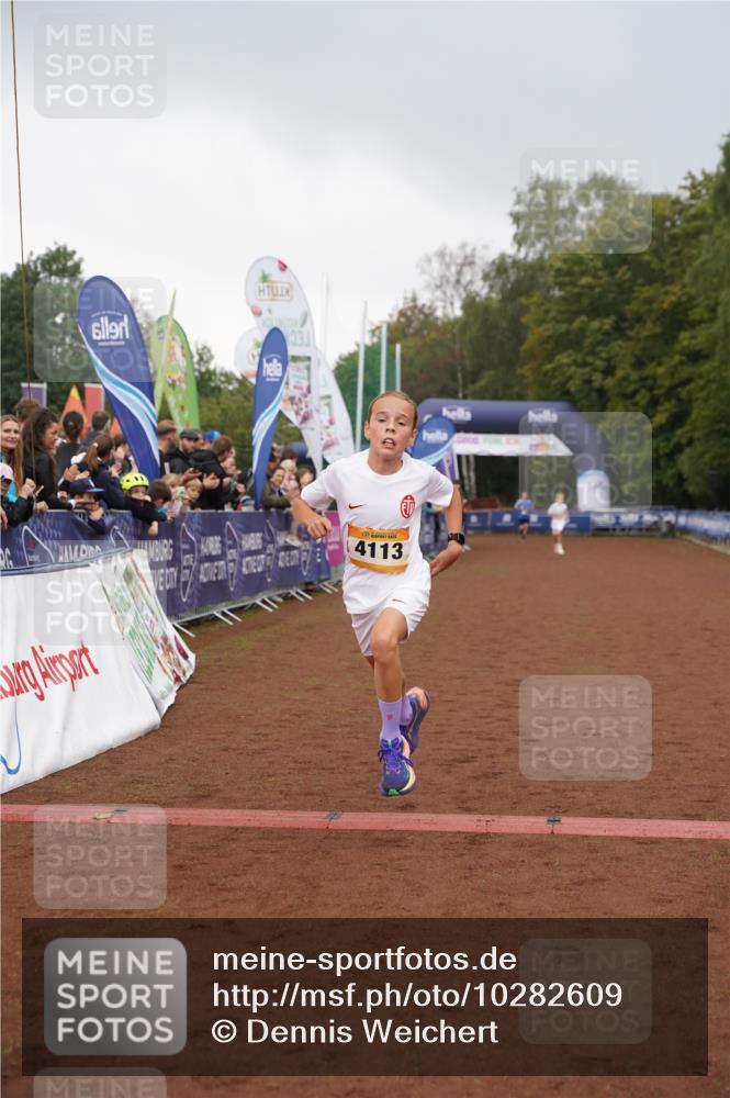 13.09.2026 - Airport Race Dennis Weichert http://msf.ph/oto/10282609 13.09.2026 10:21:02 Ziel 4113, 5240 meine-sportfotos.de