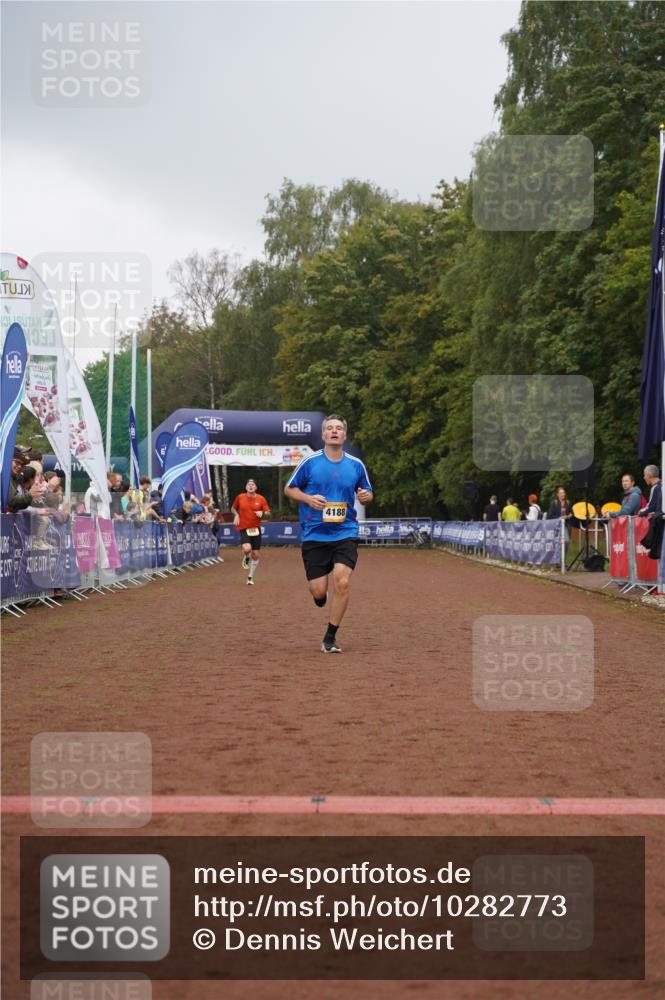 13.09.2026 - Airport Race Dennis Weichert http://msf.ph/oto/10282773 13.09.2026 10:21:15 Ziel 655, 4068, 4188 meine-sportfotos.de