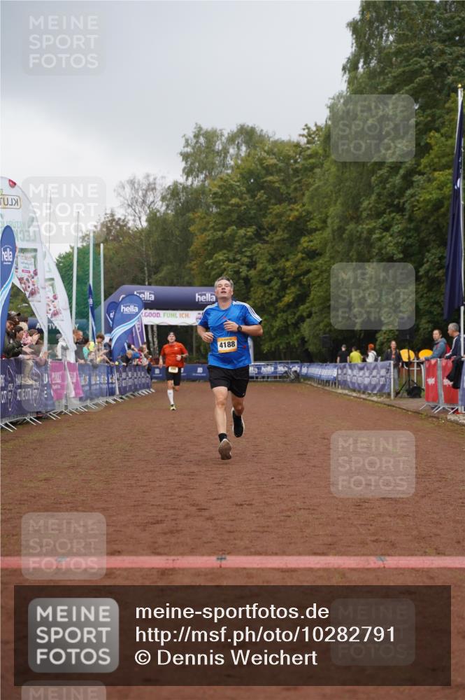 13.09.2026 - Airport Race Dennis Weichert http://msf.ph/oto/10282791 13.09.2026 10:21:15 Ziel 655, 4068, 4188 meine-sportfotos.de