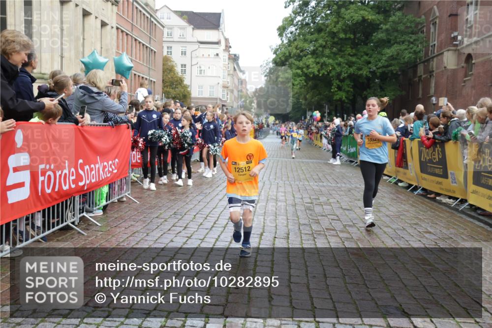 13.09.2026 - Kiel Lauf Yannick Fuchs http://msf.ph/oto/10282895 13.09.2026 08:56:54 Ziel 81, 482, 653, 1222, 2479, 2543, 3034, 3161, 3303, 3305, 3740, 4136, 4558, 4680, 4901, 4925, 5223, 5333, 6361, 6807, 6903, 7559, 7927, 8094, 8270, 8424, 9156, 9292, 9307, 9564, 9826, 9940, 10042, 10213, 10603, 11423, 11627, 11978, 11986, 12062, 12154, 12333, 12350, 12522, 12700, 26, 139, 407, 470, 582, 758, 759, 899, 1009, 1137, 1285, 1340, 1544, 1950, 2173, 2478, 2719, 3078, 3303, 3520, 3740, 3750, 3930, 4023, 4127, 4128, 4136, 4188, 4228, 5597, 8270, 9562, 10213, 11627 meine-sportfotos.de