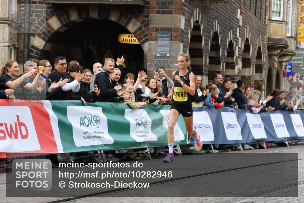 13.09.2026 - 21. swb-Marathon Bremen Strokosch-Dieckow http://msf.ph/oto/10282946 13.09.2026 10:28:47 Ziel 12272, 13515, 13547, 13635, 13614 meine-sportfotos.de