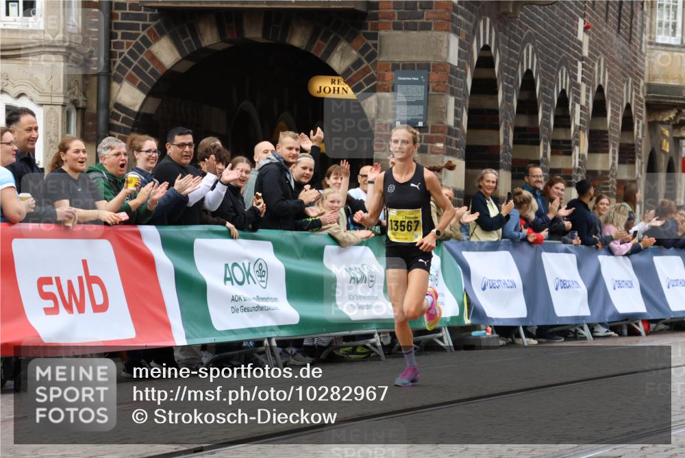 13.09.2026 - 21. swb-Marathon Bremen Strokosch-Dieckow http://msf.ph/oto/10282967 13.09.2026 10:28:48 Ziel 12272, 13515, 13547, 13567, 13635, 13614 meine-sportfotos.de