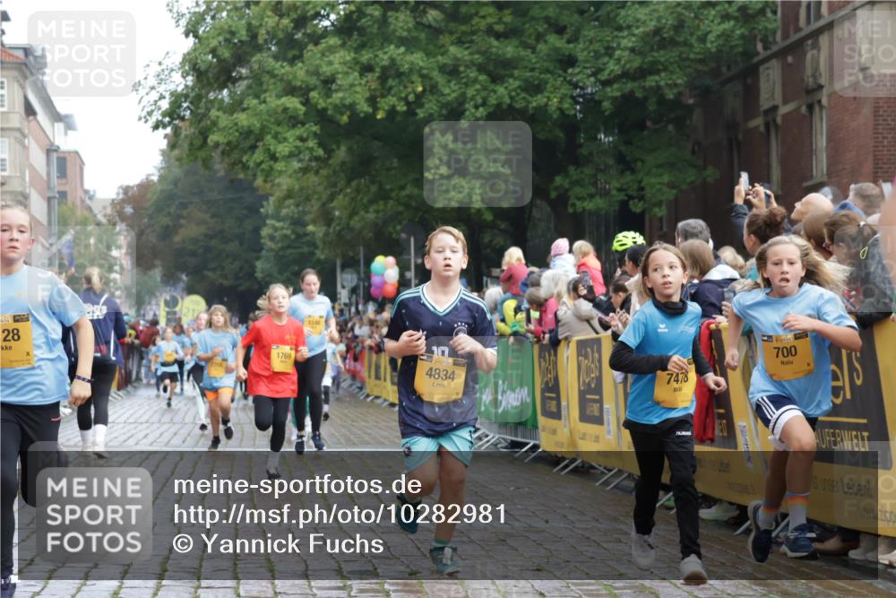 13.09.2026 - Kiel Lauf Yannick Fuchs http://msf.ph/oto/10282981 13.09.2026 08:57:07 Ziel 2384, 3034, 3305, 3665, 4908, 5003, 5340, 5719, 5809, 6361, 7752, 8341, 9542, 9564, 10321, 11423, 11495, 11558, 12215, 12350, 12455, 12512, 12522, 26, 81, 139, 482, 653, 899, 1137, 1222, 1285, 1340, 1544, 2478, 2479, 2543, 3034, 3161, 3303, 3305, 3520, 3740, 3930, 4127, 4128, 4136, 4188, 4228, 4558, 4680, 4901, 4925, 5223, 5333, 5597, 6361, 6807, 6903, 7559, 7927, 8094, 8270, 8424, 9156, 9292, 9307, 9562, 9564, 9826, 9940, 10042, 10213, 10603, 11423, 11627, 11986, 12062 meine-sportfotos.de
