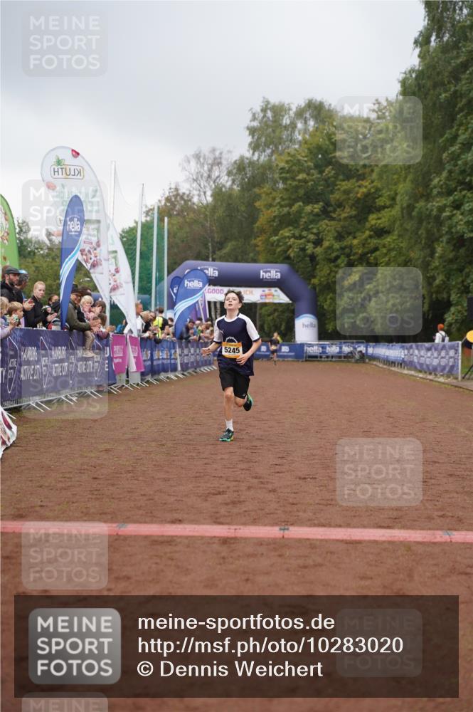 13.09.2026 - Airport Race Dennis Weichert http://msf.ph/oto/10283020 13.09.2026 10:21:47 Ziel 5245, 5300 meine-sportfotos.de