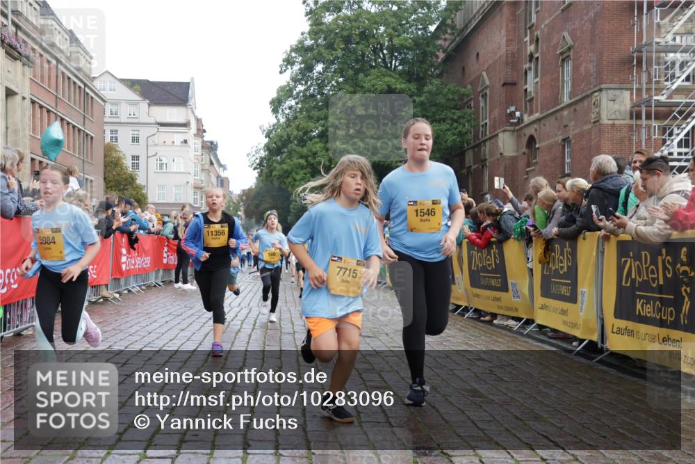 13.09.2026 - Kiel Lauf Yannick Fuchs http://msf.ph/oto/10283096 13.09.2026 08:57:13 Ziel 3665, 5003, 5340, 5719, 5809, 8341, 9542, 10321, 12215, 12512, 81, 139, 482, 653, 899, 1222, 1285, 1340, 1544, 2384, 2478, 2479, 2543, 3034, 3161, 3303, 3305, 3520, 3665, 3740, 4136, 4188, 4228, 4558, 4680, 4901, 4908, 4925, 5223, 5333, 5597, 6361, 6807, 6903, 7559, 7752, 7927, 8094, 8270, 8424, 9156, 9292, 9307, 9562, 9564, 9826, 9940, 10042, 10213, 10603, 11423, 11495, 11558, 11627, 11986, 12062, 12455, 160, 1546, 1769, 5006, 5984, 6459, 7715, 9062, 1285, 3520, 4188 meine-sportfotos.de