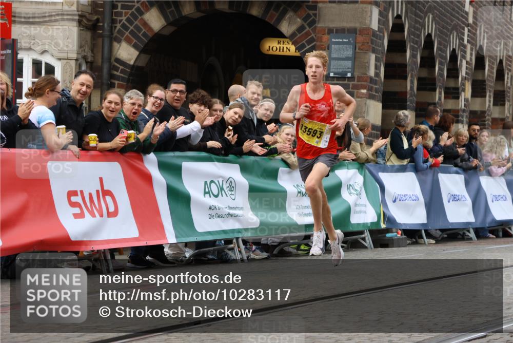 13.09.2026 - 21. swb-Marathon Bremen Strokosch-Dieckow http://msf.ph/oto/10283117 13.09.2026 10:28:52 Ziel 13515, 13547, 13567, 13635, 13604, 13614 meine-sportfotos.de