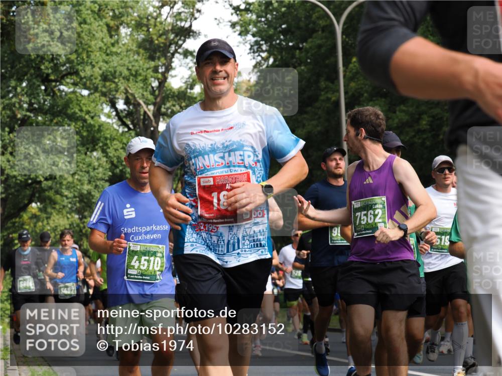 13.09.2026 - 21. swb-Marathon Bremen TobiasT http://msf.ph/oto/10283152 13.09.2026 12:04:01 Laufen 5896, 4510, 21, 926, 2, 2195, 1525, 9, 7562, 519 meine-sportfotos.de
