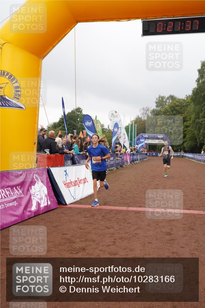 13.09.2026 - Airport Race Dennis Weichert http://msf.ph/oto/10283166 13.09.2026 10:22:10 Ziel 5144, 5368, 5380 meine-sportfotos.de