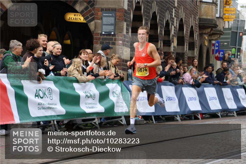 13.09.2026 - 21. swb-Marathon Bremen Strokosch-Dieckow http://msf.ph/oto/10283223 13.09.2026 10:29:13 Ziel 13593, 13614, 13624, 13517, 13542, 13557 meine-sportfotos.de