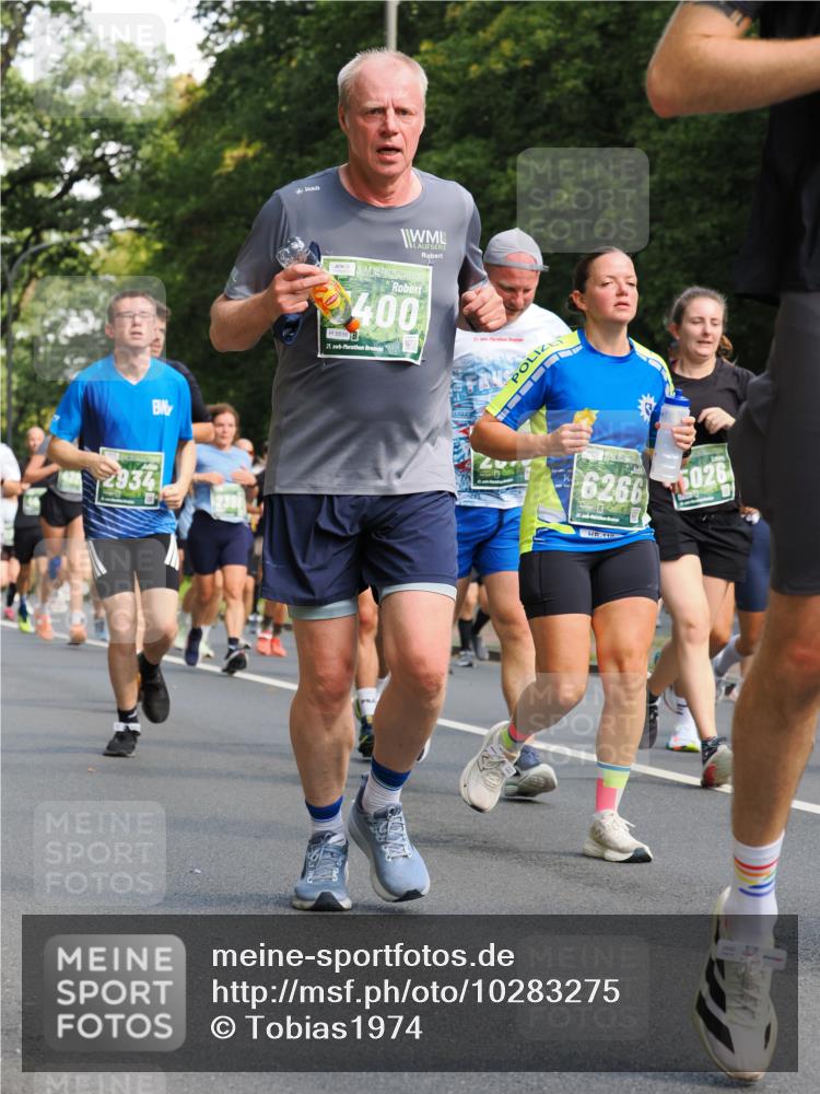 13.09.2026 - 21. swb-Marathon Bremen TobiasT http://msf.ph/oto/10283275 13.09.2026 12:04:20 Laufen 2934, 400, 5698, 21, 26, 21, 6266, 5026, 110 meine-sportfotos.de