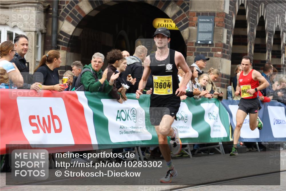 13.09.2026 - 21. swb-Marathon Bremen Strokosch-Dieckow http://msf.ph/oto/10283302 13.09.2026 10:29:17 Ziel 13604, 13614, 13624, 13517, 13542, 13557 meine-sportfotos.de