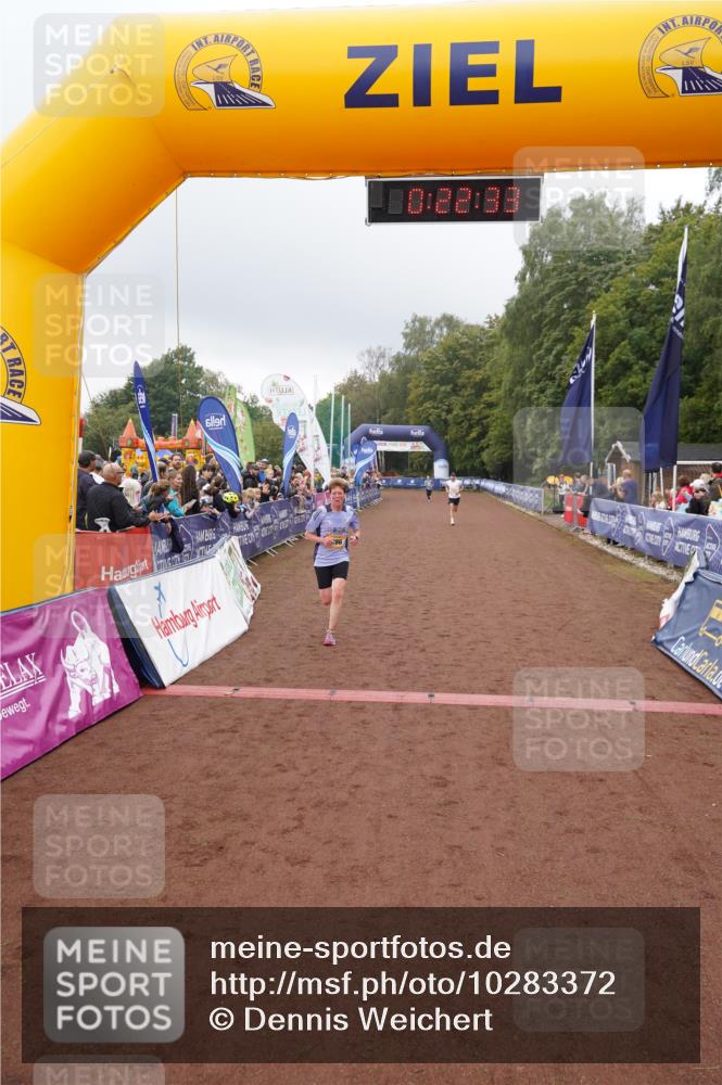 13.09.2026 - Airport Race Dennis Weichert http://msf.ph/oto/10283372 13.09.2026 10:23:07 Ziel 5282, 5286, 5391 meine-sportfotos.de