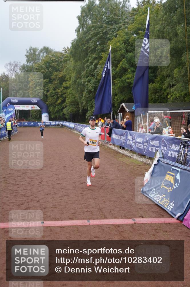 13.09.2026 - Airport Race Dennis Weichert http://msf.ph/oto/10283402 13.09.2026 10:23:11 Ziel 5128, 5282, 5286 meine-sportfotos.de