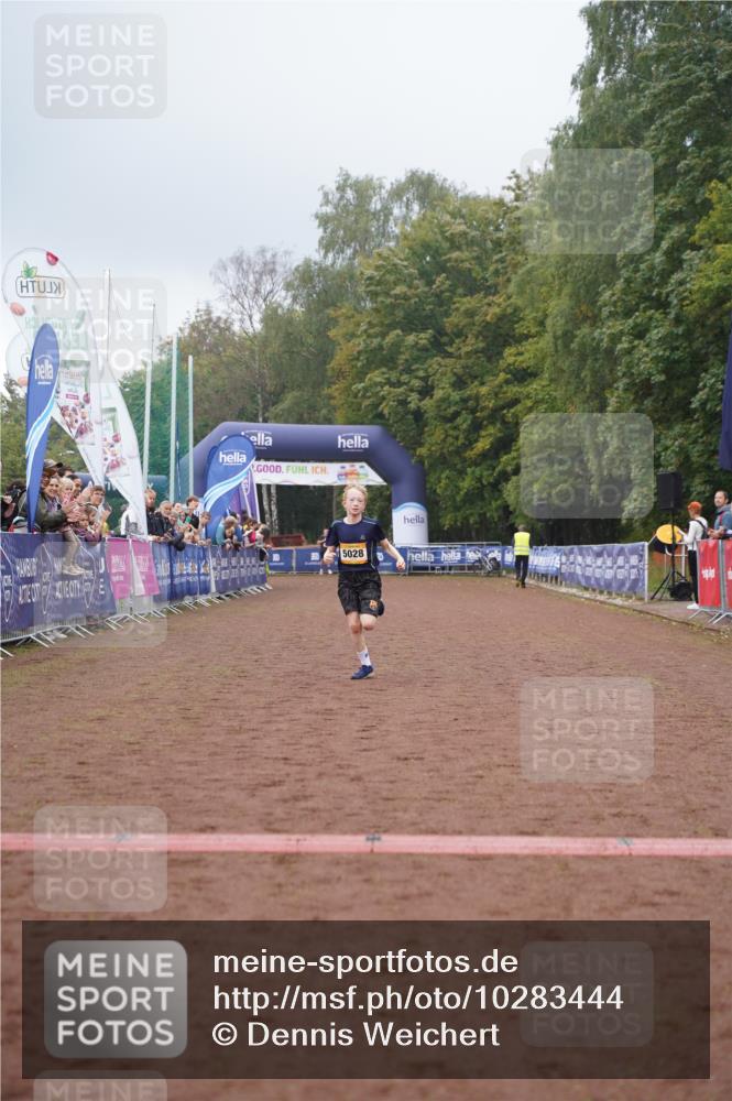 13.09.2026 - Airport Race Dennis Weichert http://msf.ph/oto/10283444 13.09.2026 10:23:29 Ziel 5028 meine-sportfotos.de