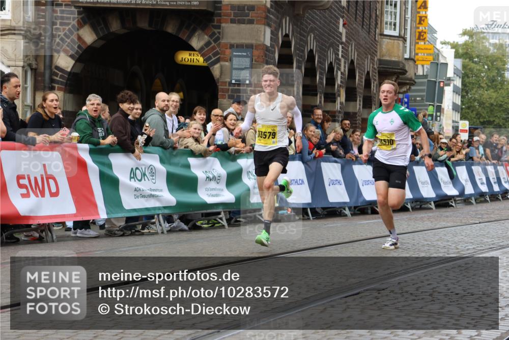 13.09.2026 - 21. swb-Marathon Bremen Strokosch-Dieckow http://msf.ph/oto/10283572 13.09.2026 10:29:52 Ziel 11234, 13510, 13517, 13542, 13557, 13579, 13623 meine-sportfotos.de