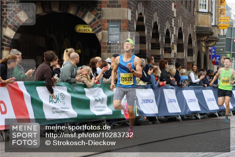 13.09.2026 - 21. swb-Marathon Bremen Strokosch-Dieckow http://msf.ph/oto/10283732 13.09.2026 10:30:26 Ziel 13522, 13561, 12458, 13603 meine-sportfotos.de