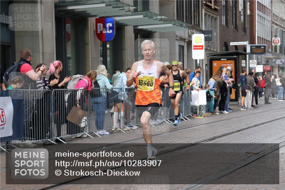 13.09.2026 - 21. swb-Marathon Bremen Strokosch-Dieckow http://msf.ph/oto/10283907 13.09.2026 10:35:03 Ziel 10261, 10262, 10994, 11068, 11176, 11345, 11512, 12289, 13505, 13514, 13540, 13583, 13590, 13619, 10261, 10262, 11197, 11964, 12358, 12413, 12540, 13505, 13560, 13588, 13601, 13625 meine-sportfotos.de