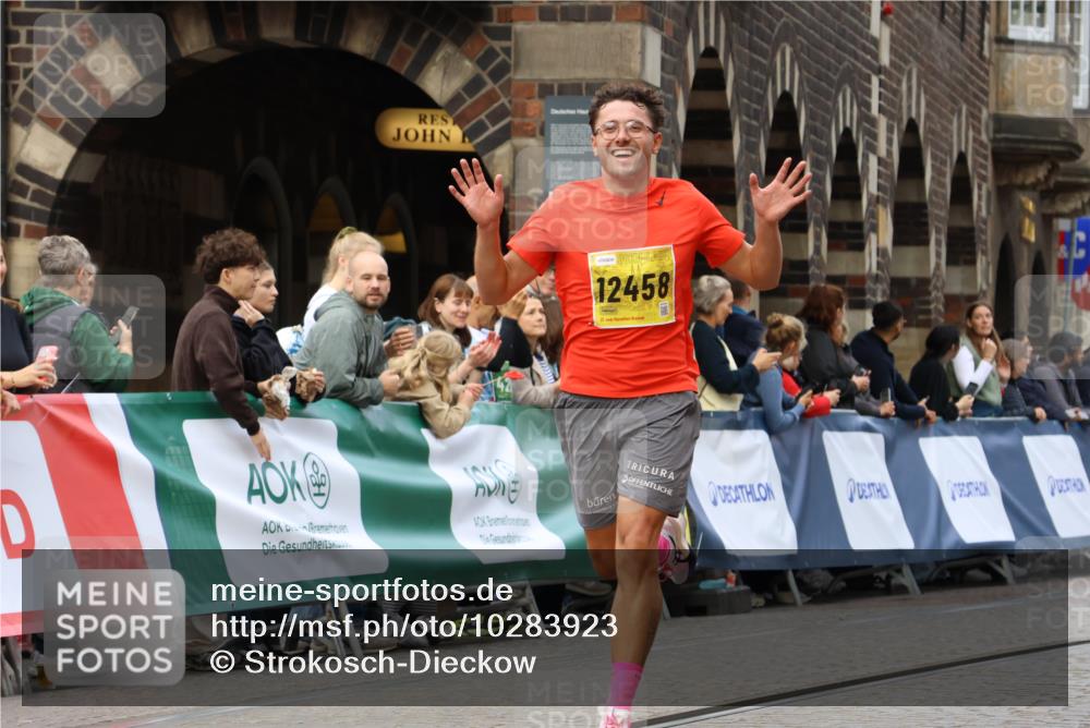 13.09.2026 - 21. swb-Marathon Bremen Strokosch-Dieckow http://msf.ph/oto/10283923 13.09.2026 10:30:48 Ziel 13569, 13576, 13603, 13537, 13554, 13572, 13630 meine-sportfotos.de