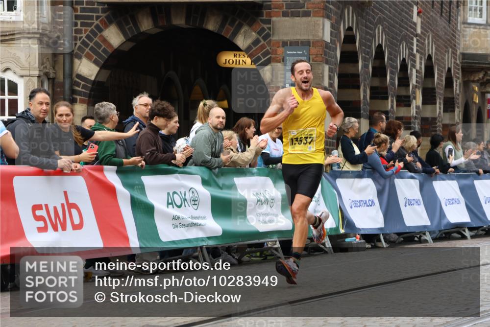 13.09.2026 - 21. swb-Marathon Bremen Strokosch-Dieckow http://msf.ph/oto/10283949 13.09.2026 10:31:00 Ziel 12458, 13537, 13603, 13572, 13602 meine-sportfotos.de