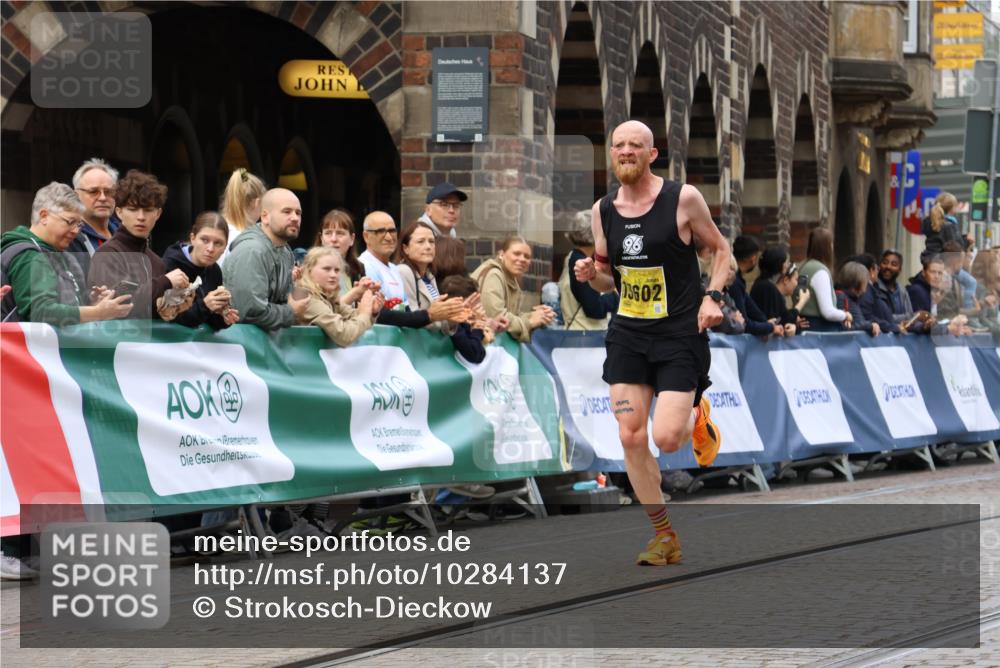 13.09.2026 - 21. swb-Marathon Bremen Strokosch-Dieckow http://msf.ph/oto/10284137 13.09.2026 10:31:17 Ziel 13537, 13554, 13572, 13630, 13504, 13571 meine-sportfotos.de