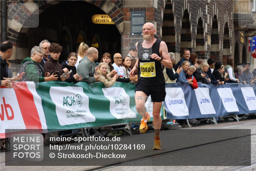 13.09.2026 - 21. swb-Marathon Bremen Strokosch-Dieckow http://msf.ph/oto/10284169 13.09.2026 10:31:18 Ziel 13537, 13554, 13572, 13602, 13630, 13504, 13571 meine-sportfotos.de