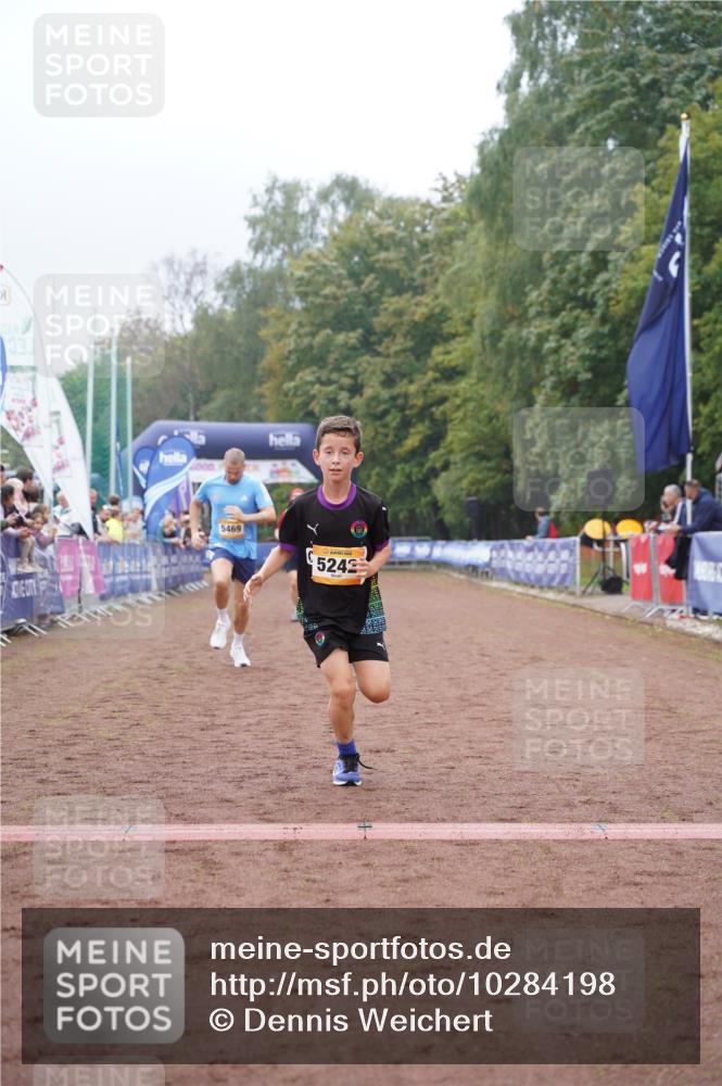 13.09.2026 - Airport Race Dennis Weichert http://msf.ph/oto/10284198 13.09.2026 10:25:22 Ziel 382, 5095, 5242, 5469 meine-sportfotos.de