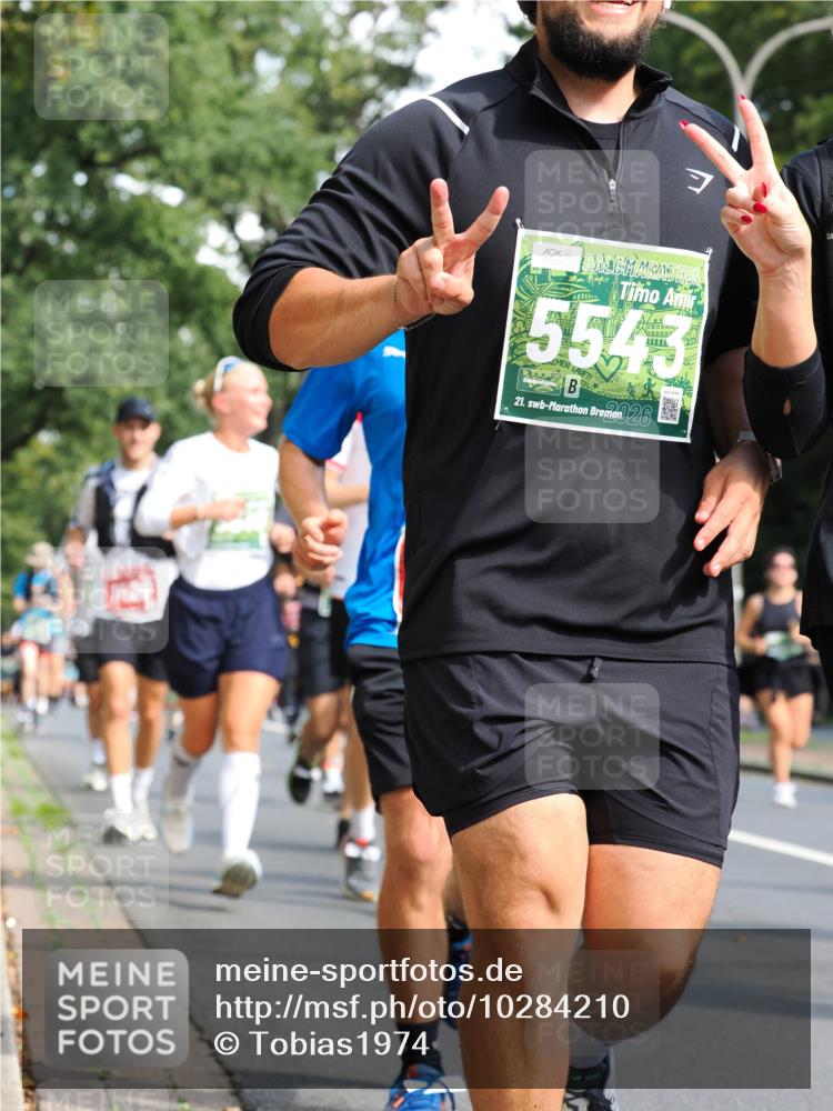 13.09.2026 - 21. swb-Marathon Bremen TobiasT http://msf.ph/oto/10284210 13.09.2026 12:08:16 Laufen 5543, 21, 026 meine-sportfotos.de