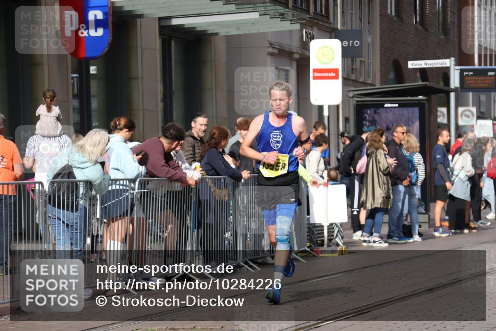13.09.2026 - 21. swb-Marathon Bremen Strokosch-Dieckow http://msf.ph/oto/10284226 13.09.2026 10:35:36 Ziel 10244, 13534, 13558, 10994, 11068, 11176, 11345, 11512, 12289, 13514, 13540, 13583, 13590, 13619 meine-sportfotos.de