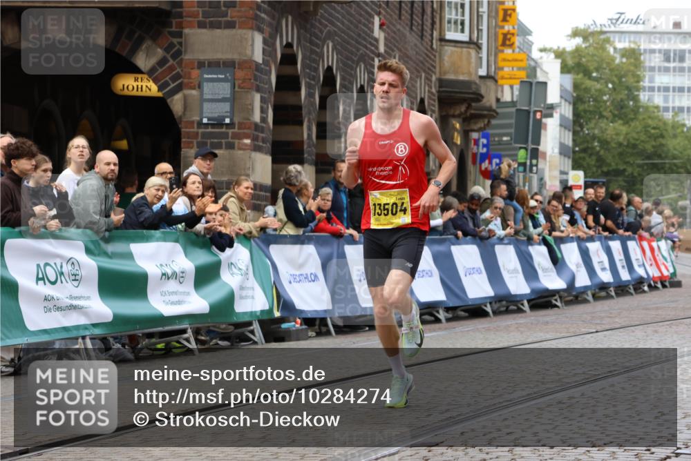 13.09.2026 - 21. swb-Marathon Bremen Strokosch-Dieckow http://msf.ph/oto/10284274 13.09.2026 10:31:43 Ziel 13504, 13571, 12457, 13533, 13536, 13573, 13618 meine-sportfotos.de