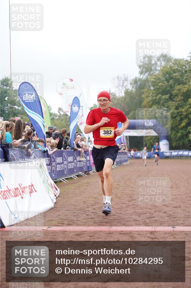 13.09.2026 - Airport Race Dennis Weichert http://msf.ph/oto/10284295 13.09.2026 10:25:27 Ziel 382, 5242, 5315, 5316, 5469 meine-sportfotos.de
