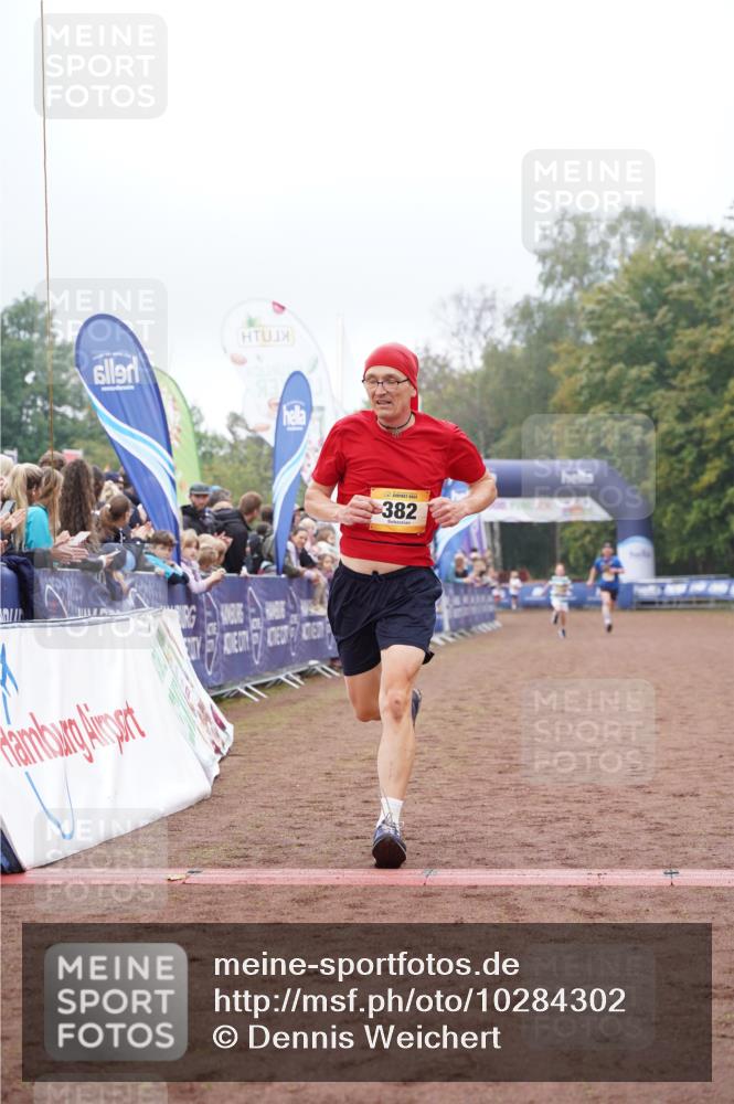 13.09.2026 - Airport Race Dennis Weichert http://msf.ph/oto/10284302 13.09.2026 10:25:27 Ziel 382, 5242, 5315, 5316, 5469 meine-sportfotos.de