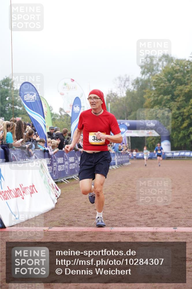 13.09.2026 - Airport Race Dennis Weichert http://msf.ph/oto/10284307 13.09.2026 10:25:27 Ziel 382, 5242, 5315, 5316, 5469 meine-sportfotos.de
