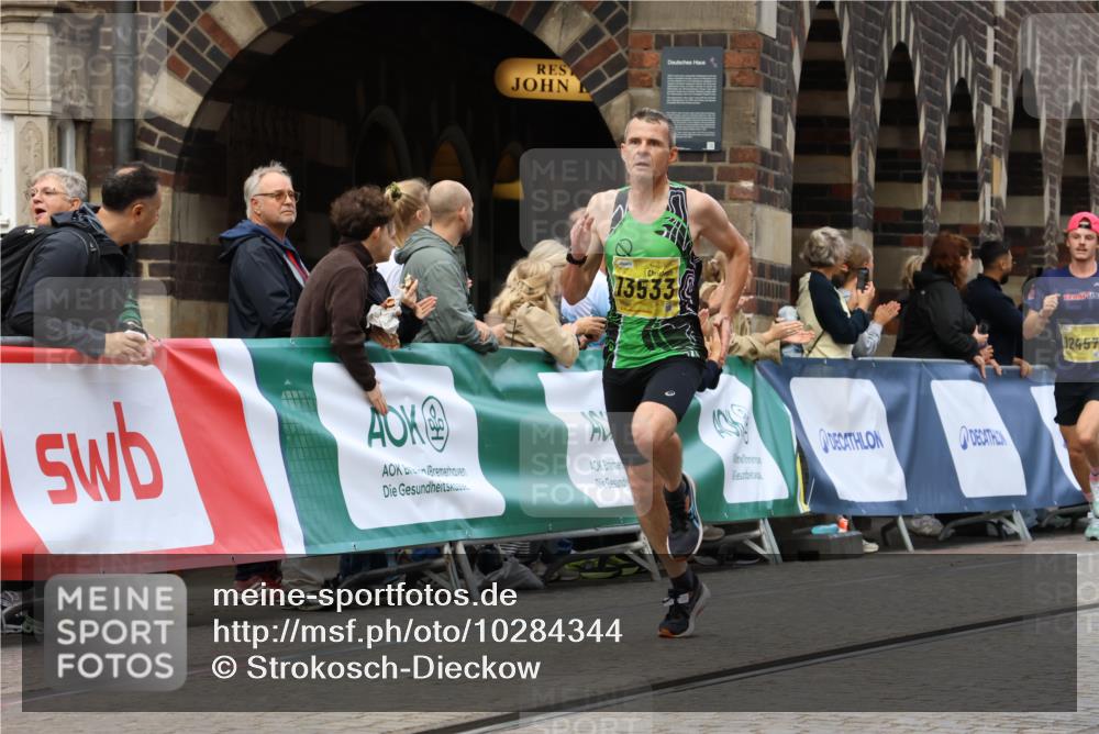13.09.2026 - 21. swb-Marathon Bremen Strokosch-Dieckow http://msf.ph/oto/10284344 13.09.2026 10:32:00 Ziel 13504, 13533, 13643, 13543, 13582, 13632 meine-sportfotos.de